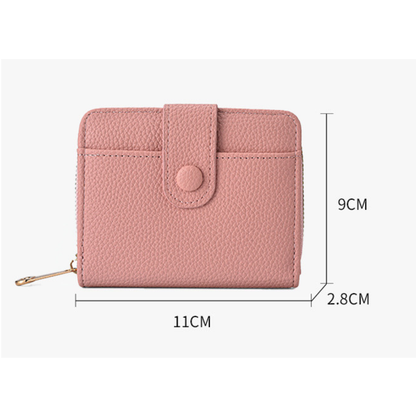 Petit portefeuille pour femme Élégance Cuir Lilou, en cuir, avec plusieurs compartiments et fermeture à pression, vue de face.