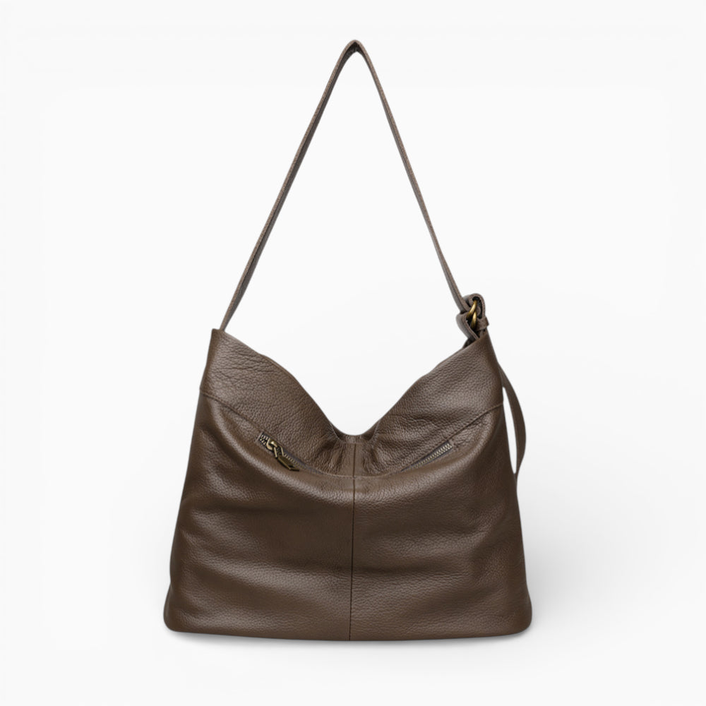 Grand sac à main en cuir souple pour femme, modèle La Distinction de la marque Élégance Cuir, couleur élégante et design chic.