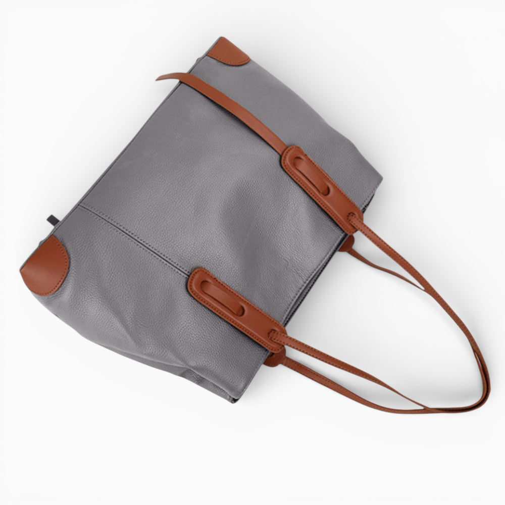 Grand format cuir sac à main pour femme modèle La Victoire de la marque Élégance Cuir, couché