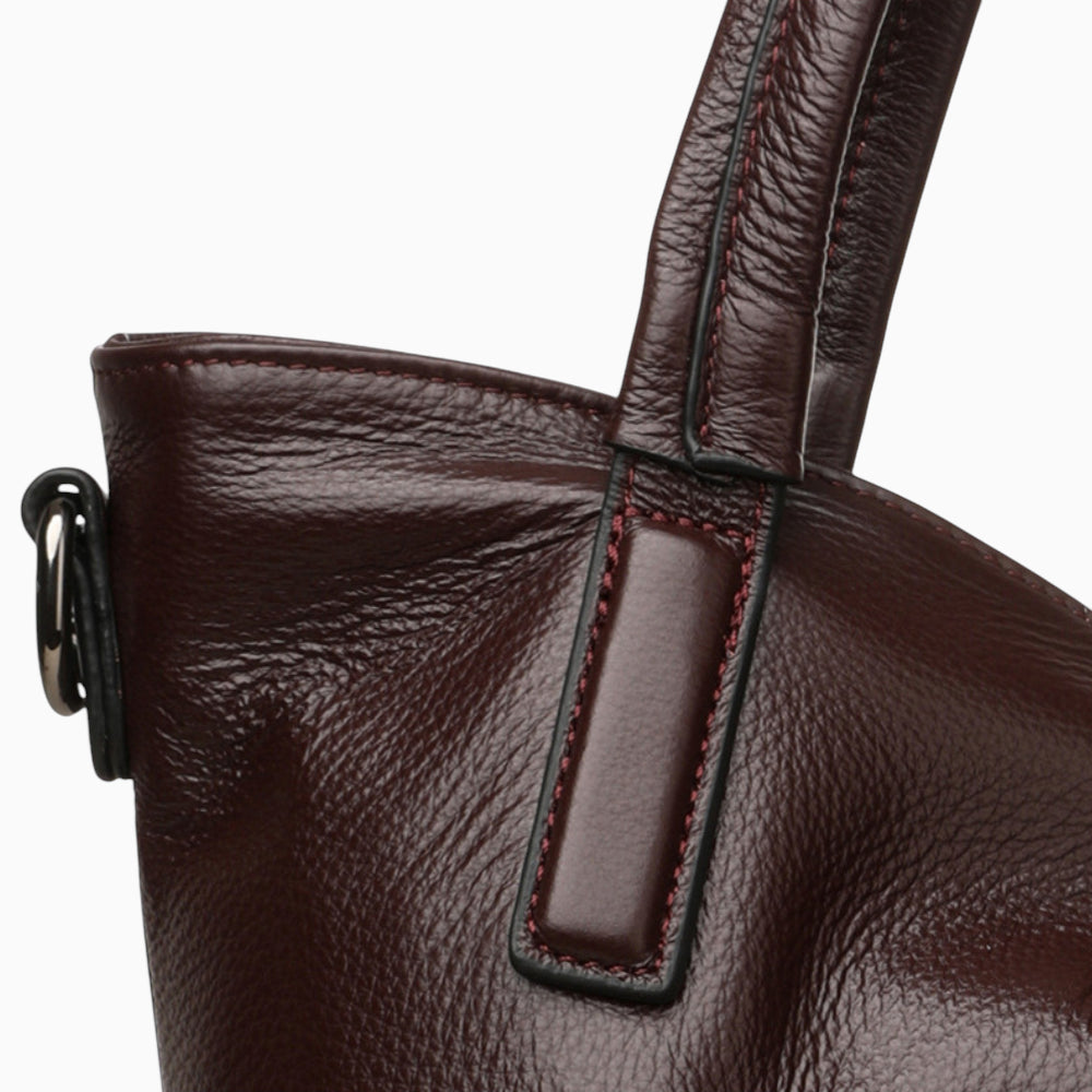 Grand format vertical cuir sac à main pour femme modèle La Sorbonne par Élégance Cuir, zoom cuir
