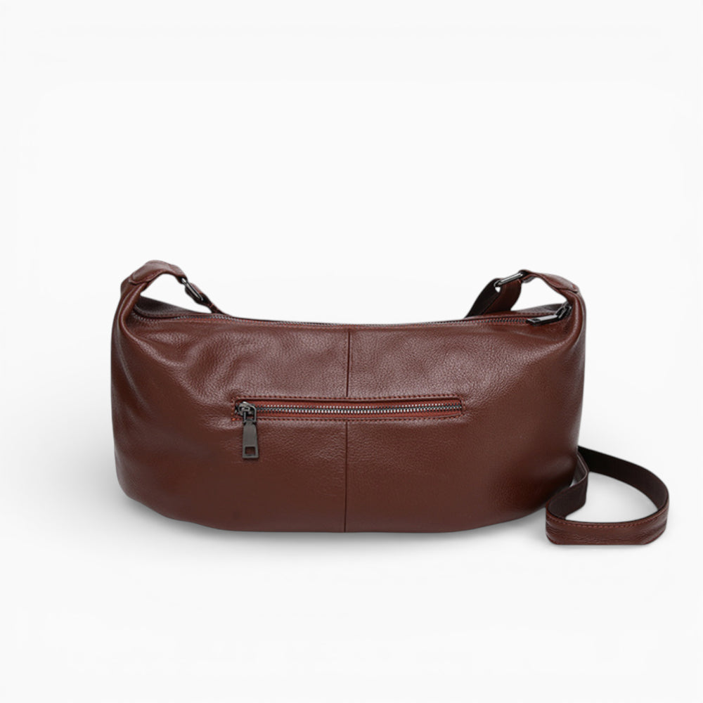 Grand sac banane en cuir marron pour femme, modèle Rubis de la marque Élégance Cuir, vue de dos