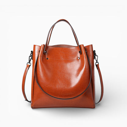 Grand sac à main en cuir structuré caramel Élégance Cuir, modèle La Magistrale, vu de face.