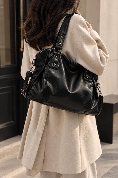 Grand sac à main de cours rétro et souple de la marque Élégance Cuir, en cuir, avec poignées et fermeture élégante.