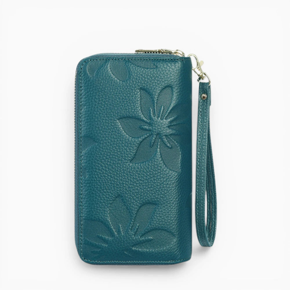 Portefeuille femme en cuir modèle Fleur Élégante par Élégance Cuir, affichant un design élégant et raffiné.