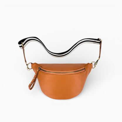Sac banane en cuir pour femme modèle Perle de la marque Élégance Cuir, caramel vue de face