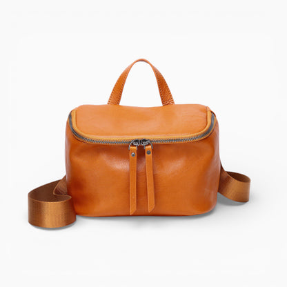 Sac banane structuré en cuir pour femme, modèle Diamond d'Élégance Cuir, caramel vue de face