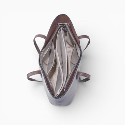 Intérieur du sac cabas en cuir blanc pour femme modèle Monaco d'Élégance Cuir, montrant compartiments spacieux et élégants.