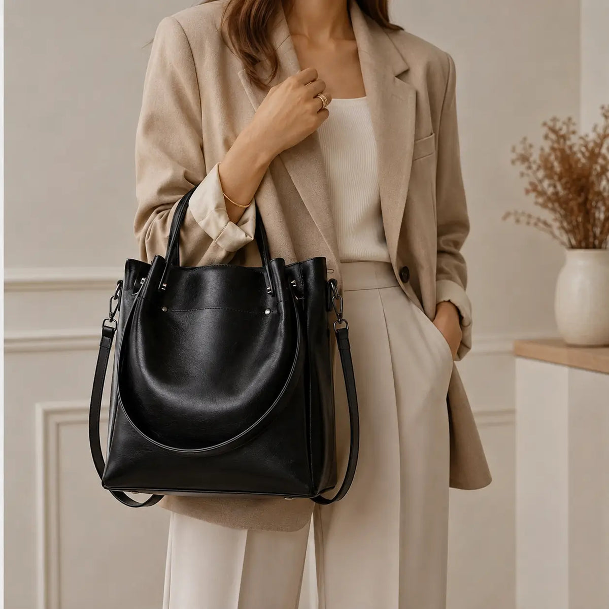 Sac cabas noir en cuir 
