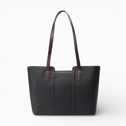 Sac cabas en cuir noir pour femme, modèle horizontal Monaco, vue de face montrant la texture et le design élégant.
