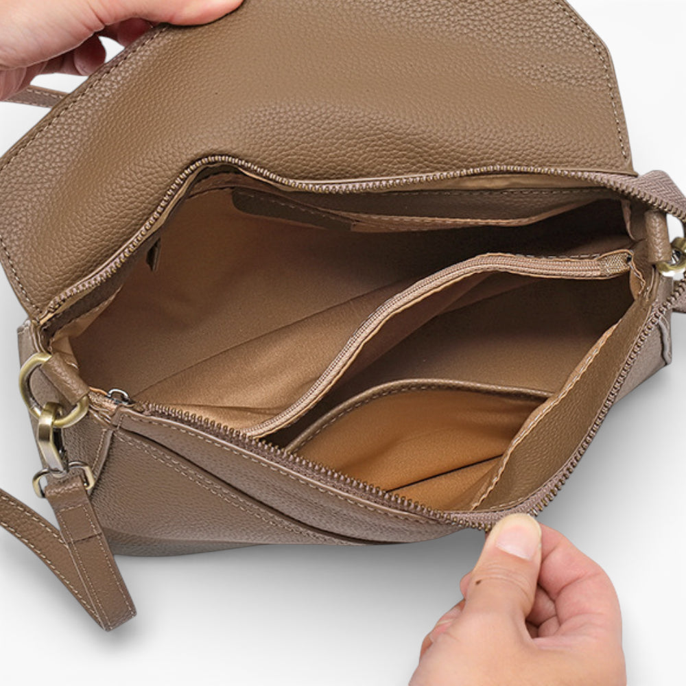 Sac bandoulière en cuir beige taupe pour femme modèle Juliette, vue intérieure du design élégant Élégance Cuir.