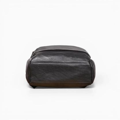 Sac à dos professionnel classique en cuir pour hommes L'Honneur par Élégance Cuir, vue de bas