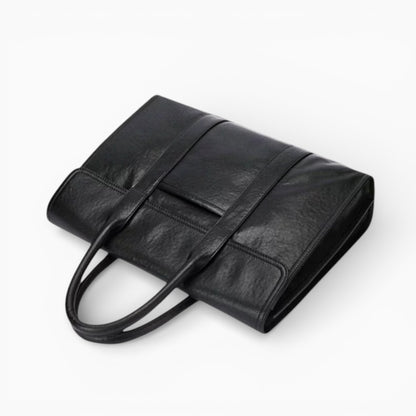 Sac en cuir pour homme Élégance Cuir, modèle Le Visionnaire avec rabat et double poignée, noir couchée