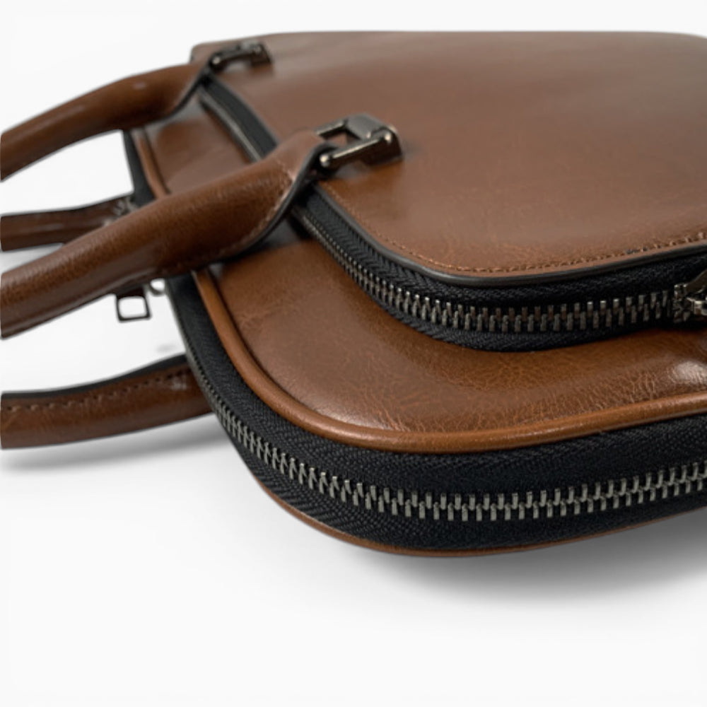 Sac en cuir pour homme, modèle Le Diplomate, avec double poignée et bandoulière amovible d'Élégance Cuir, zoom détails