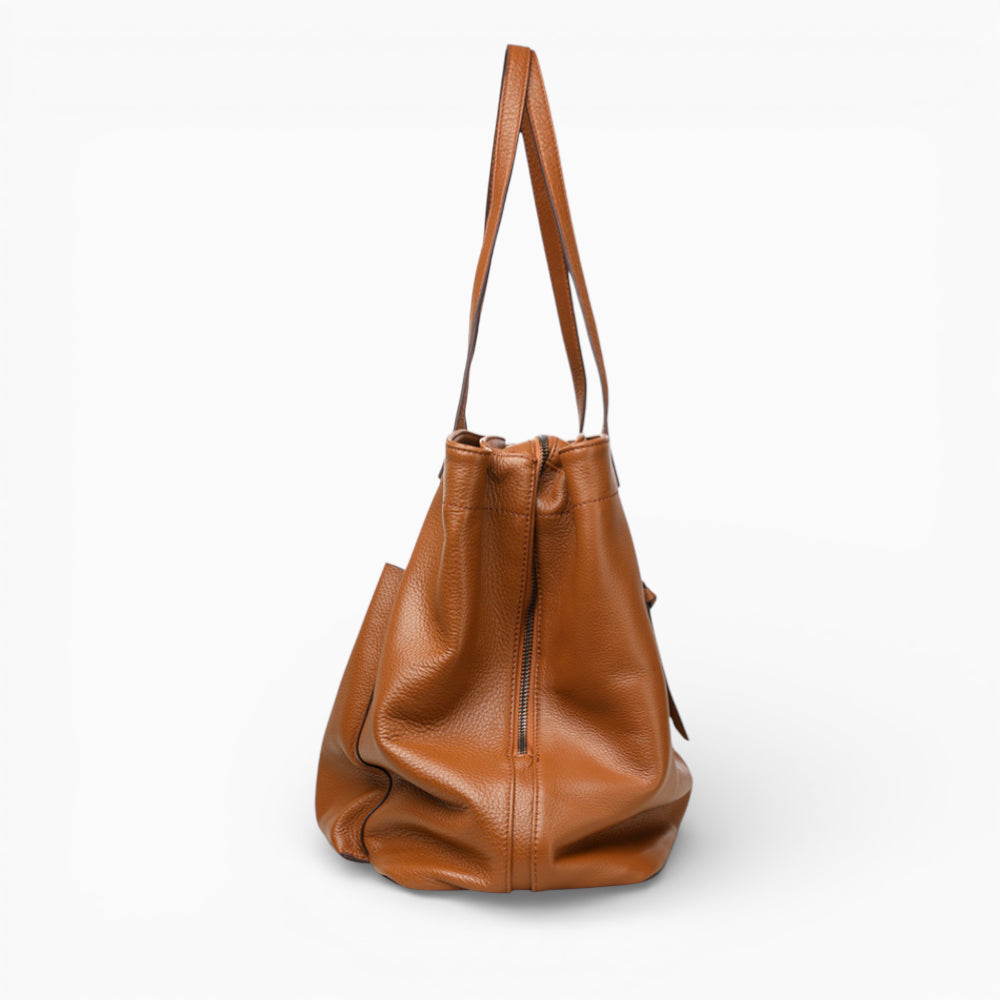 Sac à main en cuir Élégance Cuir, modèle La Bibliothèque, grande capacité, couleur caramel, vue de côté.