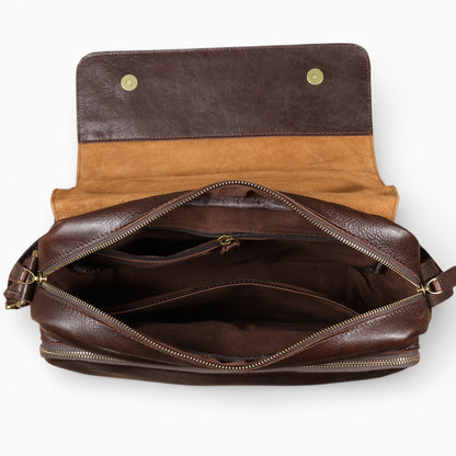 Sac ordinateur homme en cuir bandoulière modèle Le Citadin de la marque Élégance Cuir, vue intérieure 1