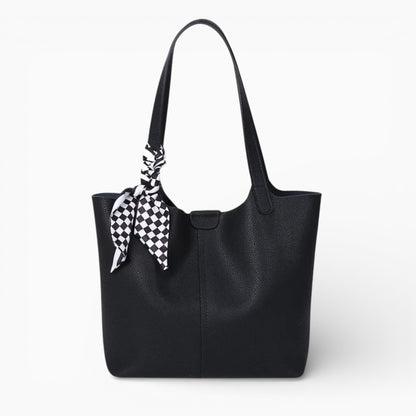 Grand sac cabas en cuir noir pour femme, modèle Toulouse de la marque Élégance Cuir, vu de face.