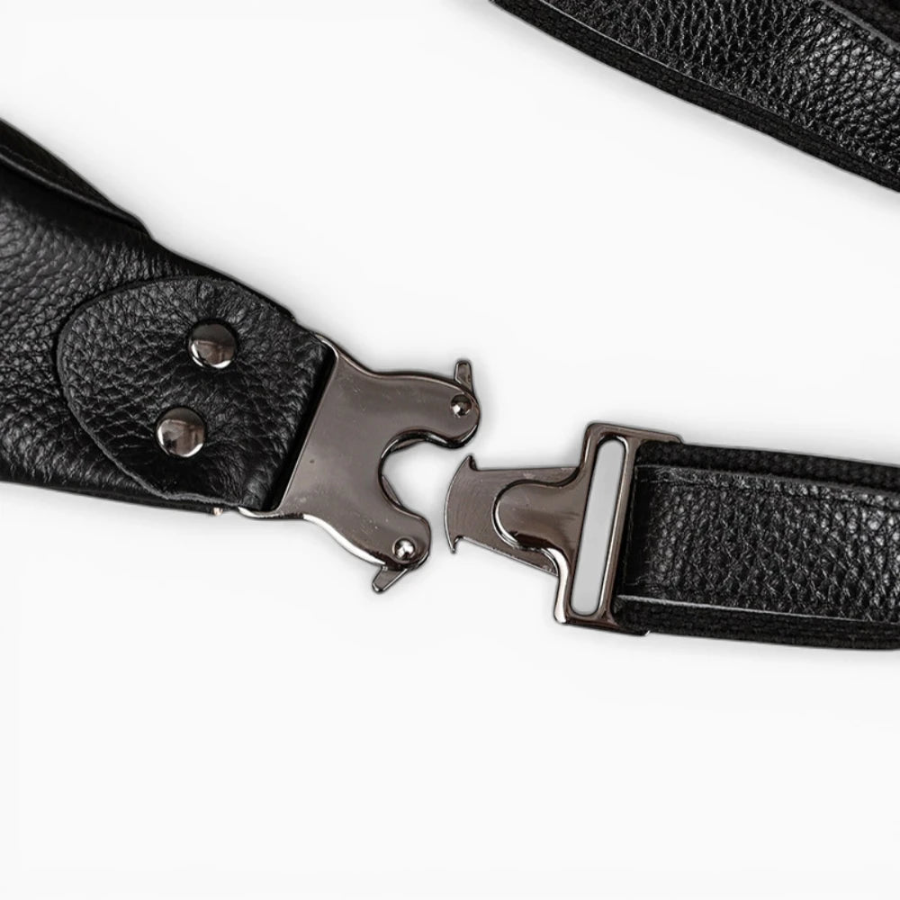 Sacoche bandoulière en cuir pour homme, format ceinture, avec zip, modèle Horizon de la marque Élégance Cuir, boucle métallique
