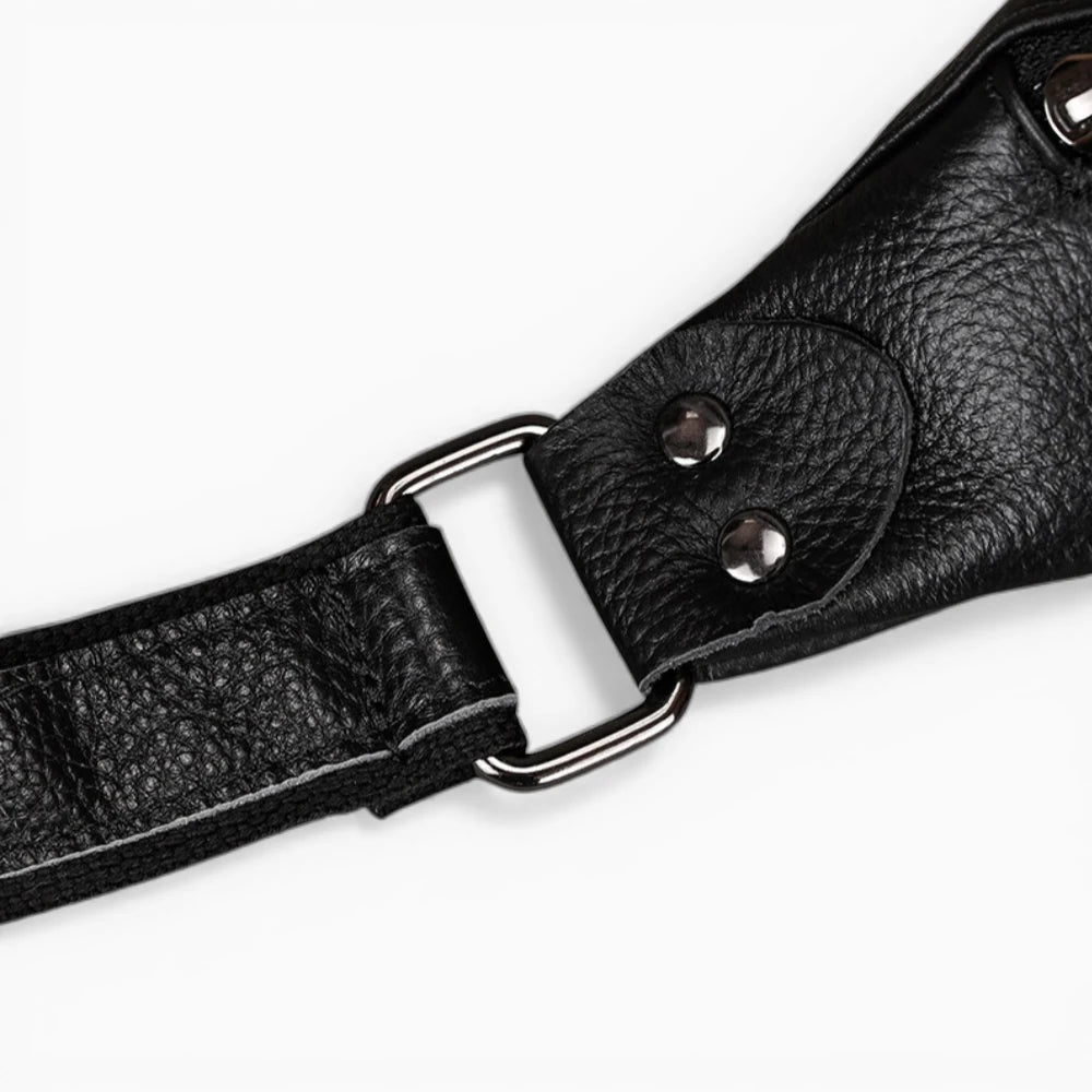 Sacoche bandoulière en cuir pour homme, modèle Horizon, avec zip, format ceinture,  vue détails