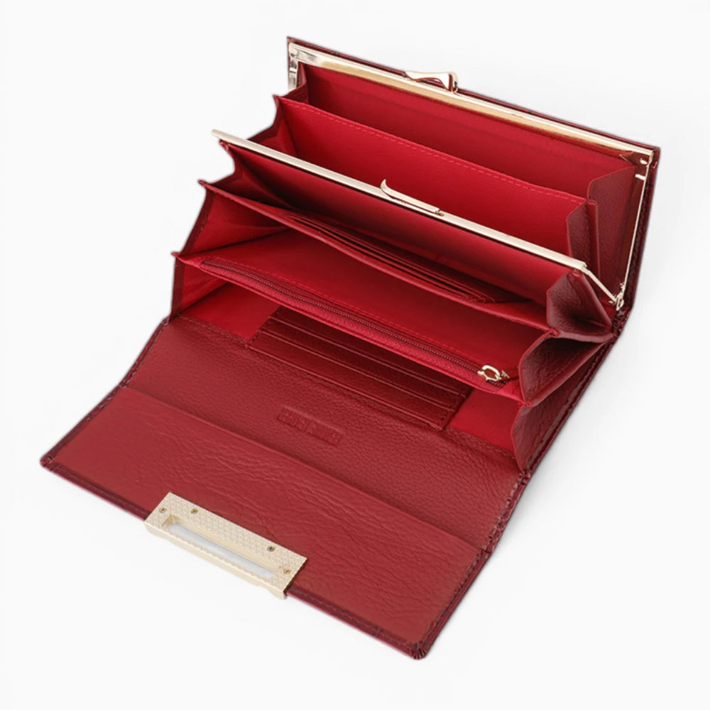 Portefeuille femme en cuir rouge ouvert avec compartiments et rangements