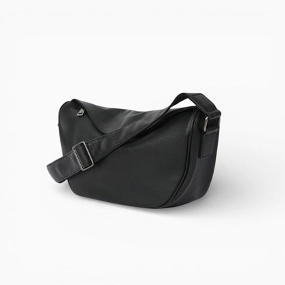 Sac banane en cuir marron foncé pour femme, modèle Pépite de la marque Élégance Cuir, élégant et pratique.