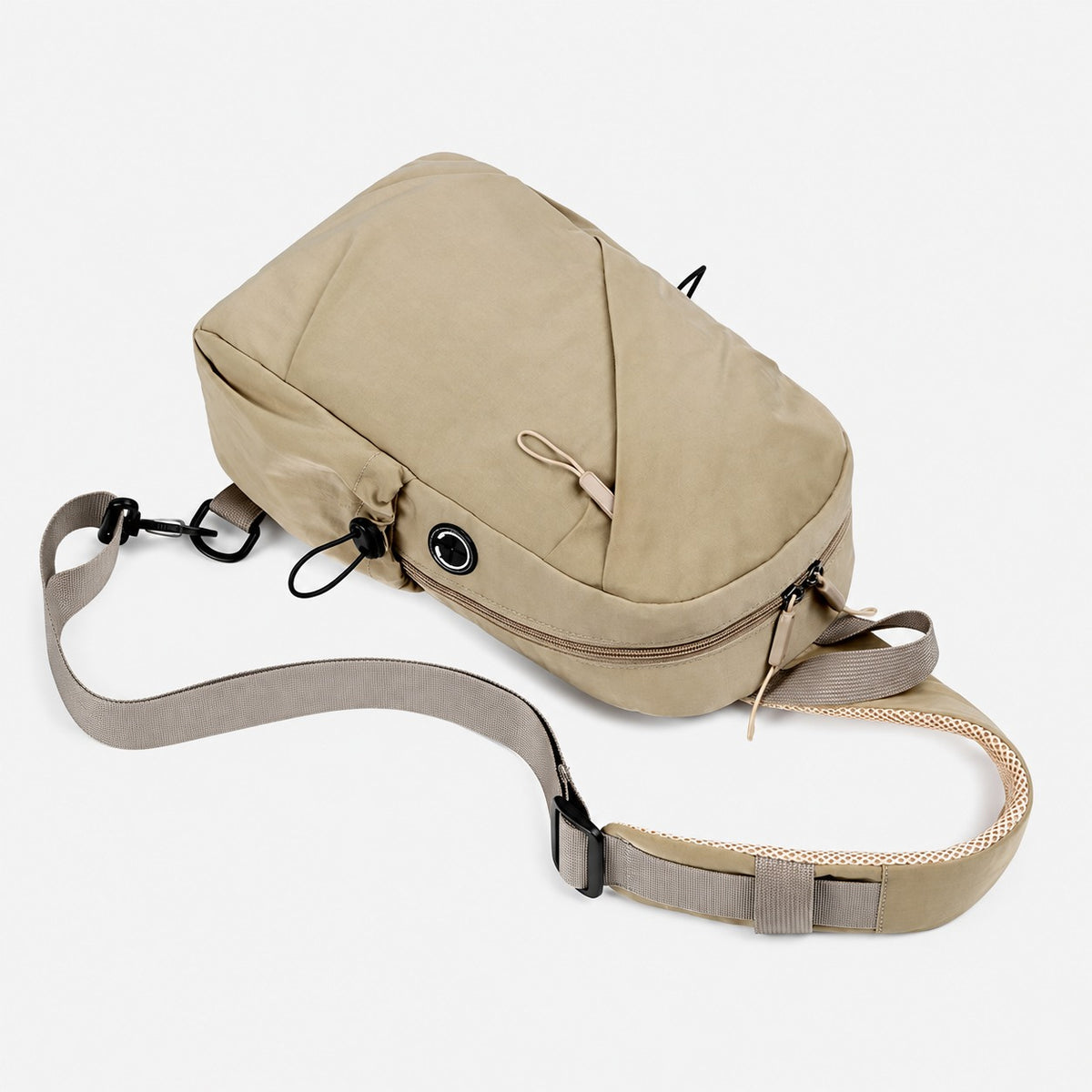 Sacoche Escalade beige vue du dessus, fermeture et bandoulière