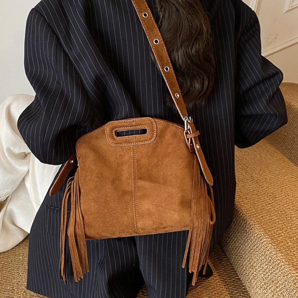 Sac Solène camel porté de dos en bandoulière